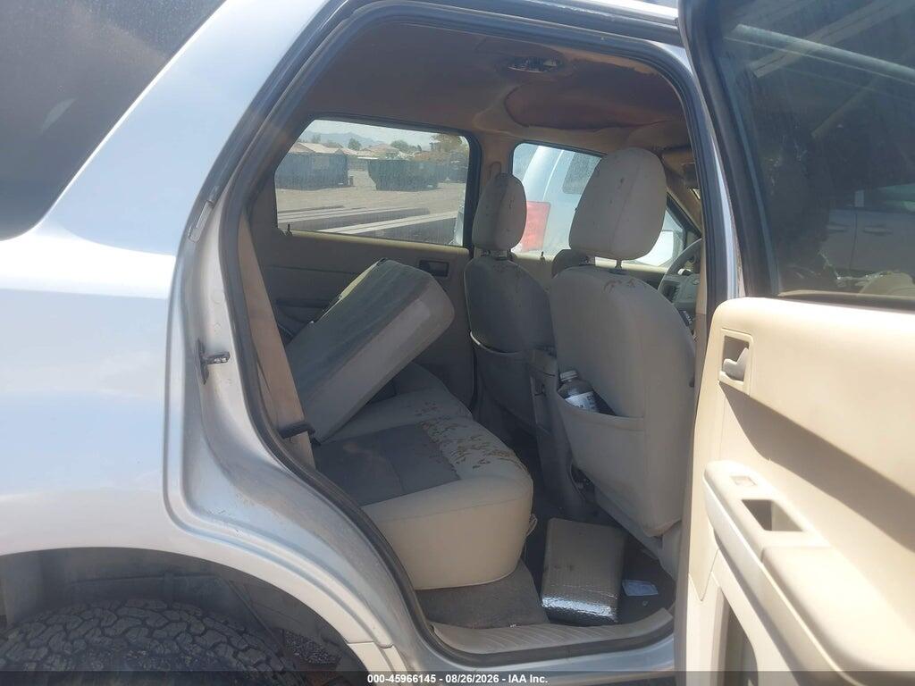 1FMCU93198KA45878 2008 FORD ESCAPE photo no. 8