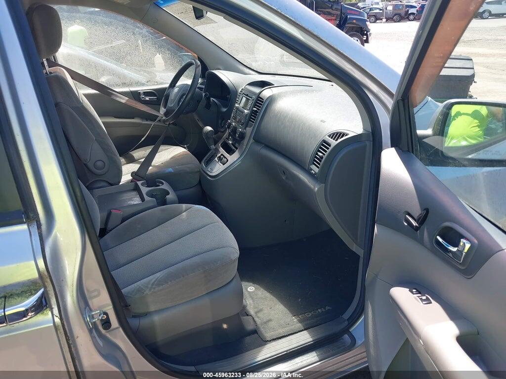 KNDMH4C31A6326699 2010 KIA SEDONA photo no. 5