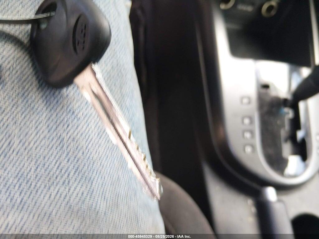 KNAFW6A35A5295683 2010 KIA FORTE KOUP photo no. 11