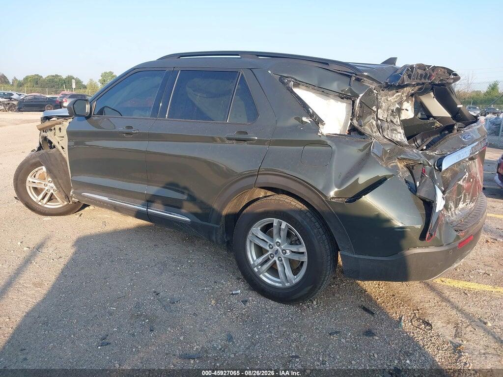 1FMSK7DH6NGA17245 2022 FORD EXPLORER photo no. 3