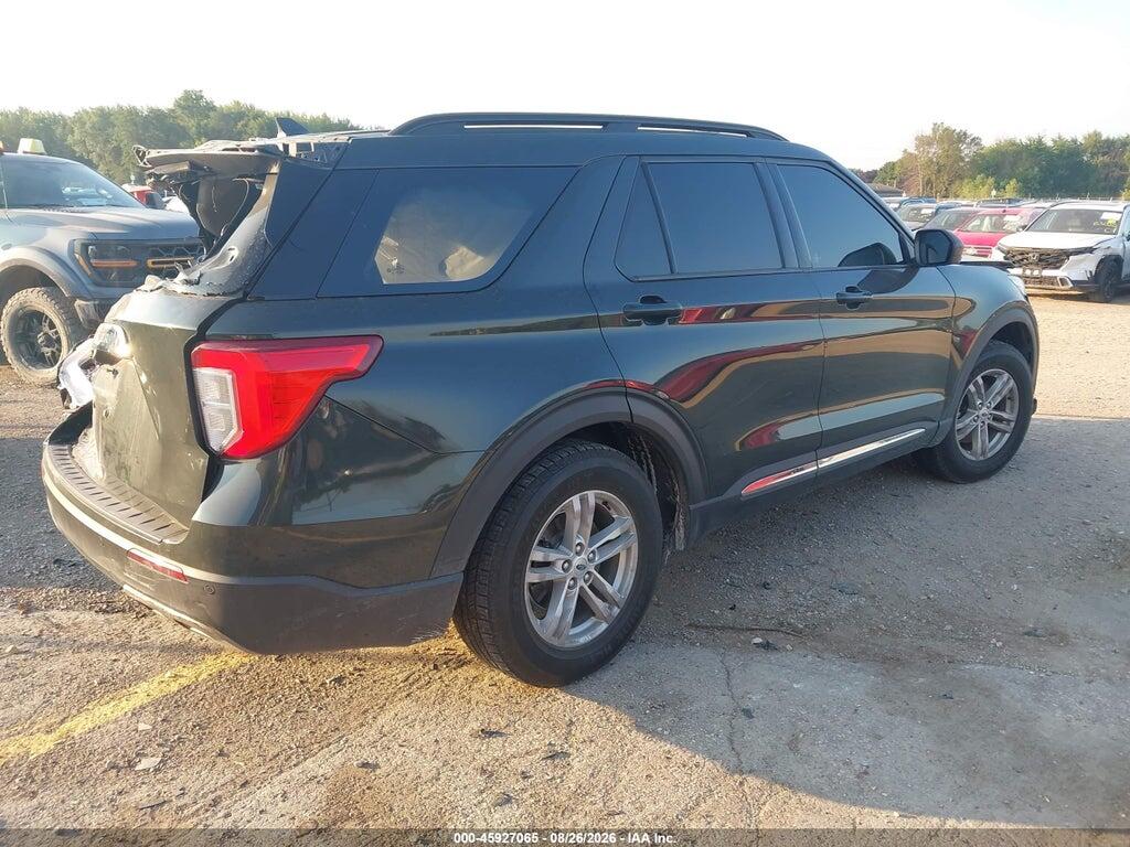 1FMSK7DH6NGA17245 2022 FORD EXPLORER photo no. 4