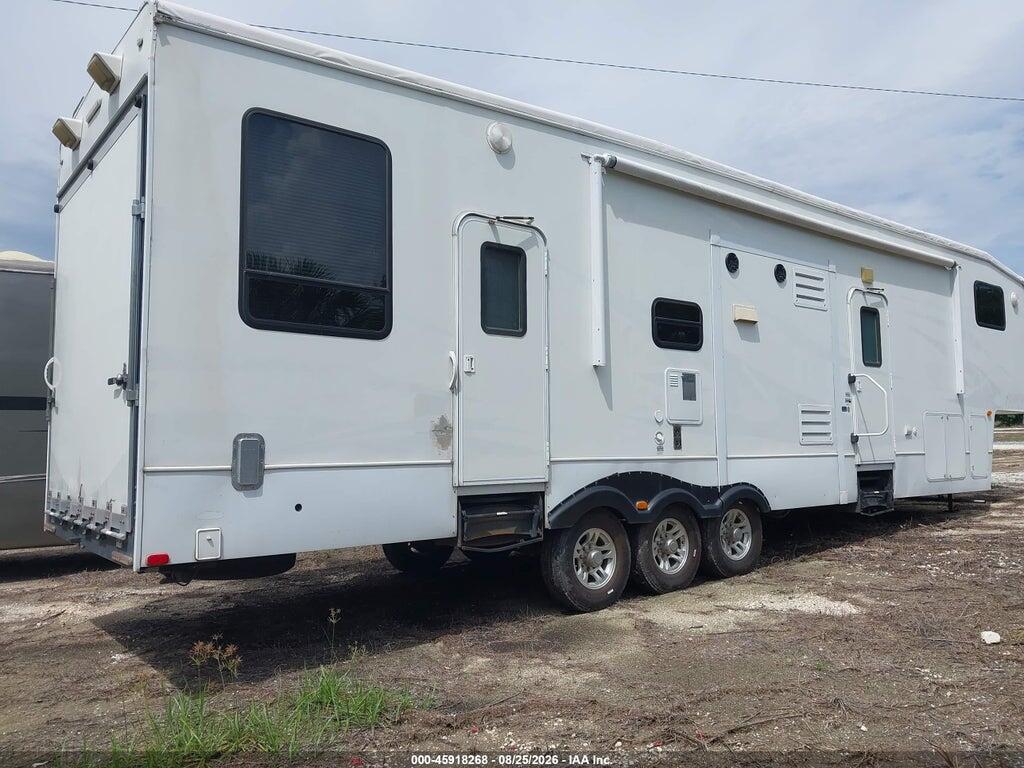 4YDF38121AR800090 2010 KEYSTONE RV OTHER photo no. 4