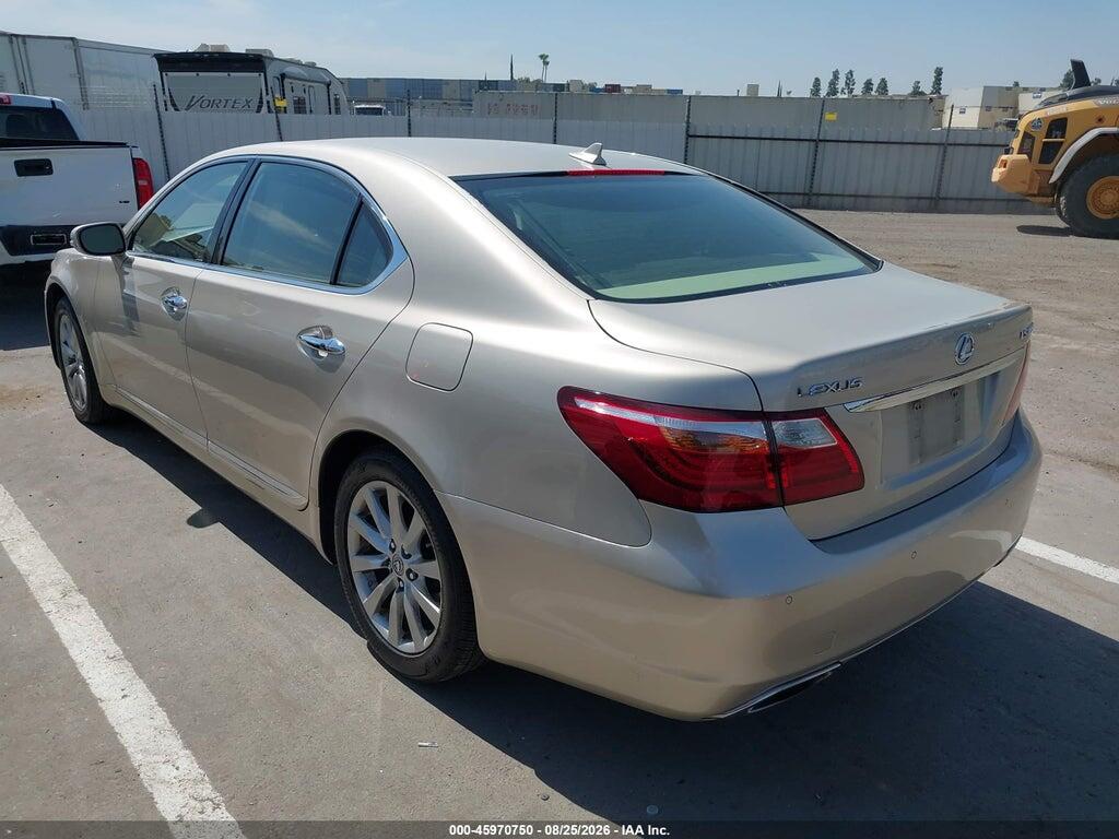 JTHGL5EFXA5040220 2010 LEXUS LS 460 photo no. 3