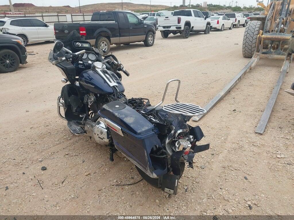 1HD1KGM19CB653511 2012 HARLEY-DAVIDSON FLTRU photo no. 3