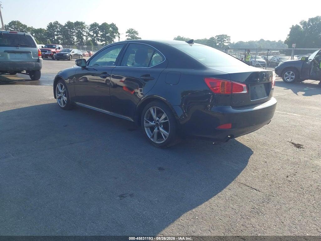 JTHBF5C28A5122707 2010 LEXUS IS 250 photo no. 3