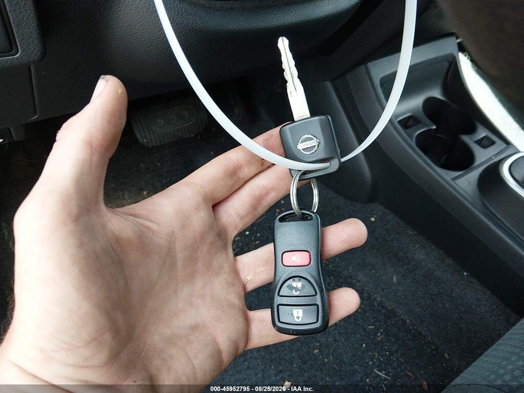 3N1BC1CPXBL507723 2011 NISSAN VERSA photo no. 11