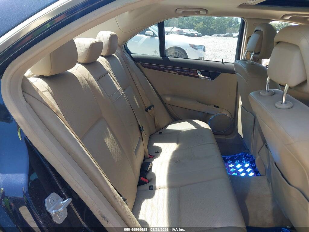 WDDGF5EB4AR128393 2010 MERCEDES-BENZ C 300 photo no. 8