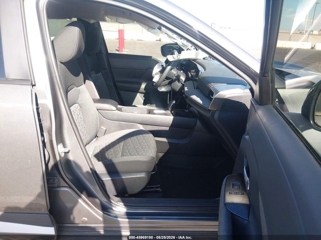3N8AP6CE5TL394438 2026 NISSAN KICKS photo no. 5