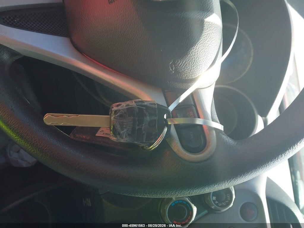 JHMGE8H39CC034368 2012 HONDA FIT photo no. 11