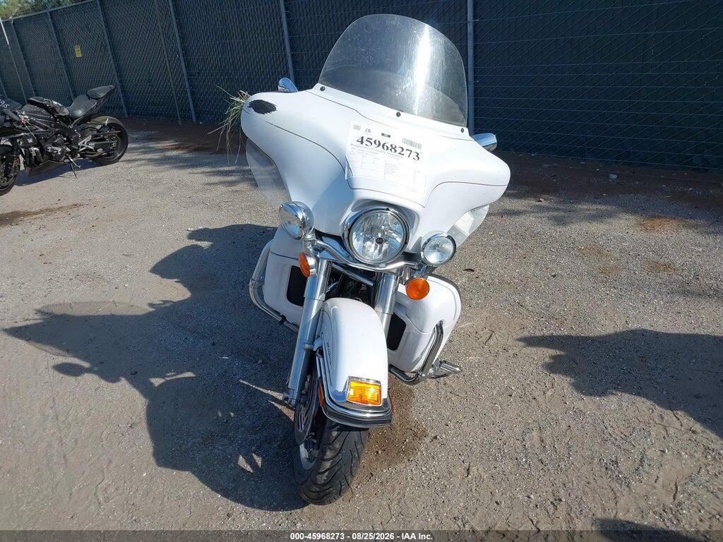 1HD1FC4157Y693374 2007 HARLEY-DAVIDSON FLHTCUI photo no. 5