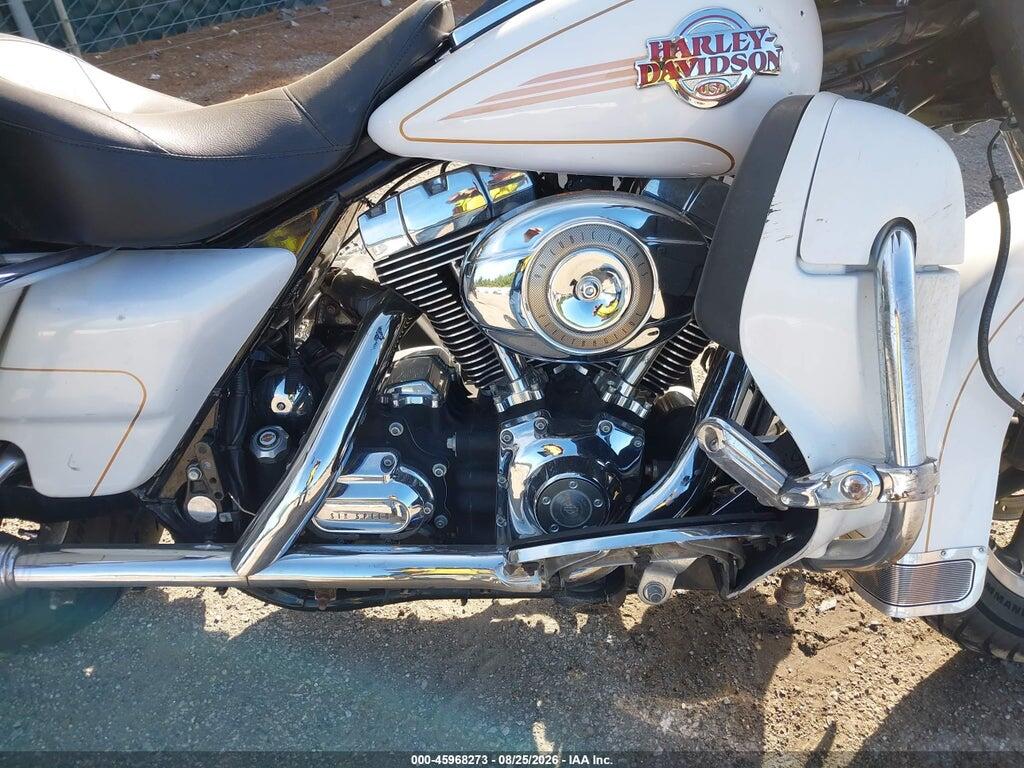 1HD1FC4157Y693374 2007 HARLEY-DAVIDSON FLHTCUI photo no. 8
