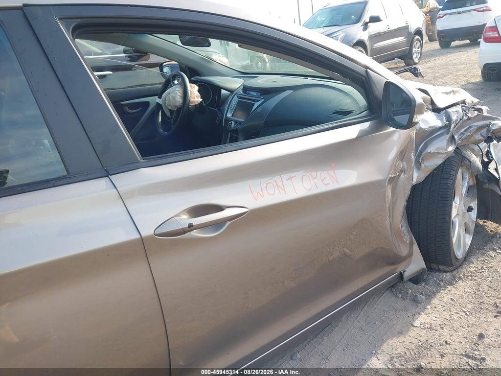 5NPDH4AE2CH120000 2012 HYUNDAI ELANTRA photo no. 5