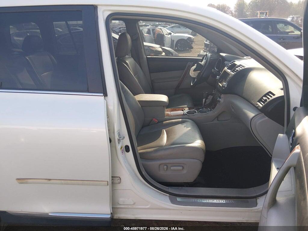 5TDYK3EH7BS049631 2011 TOYOTA HIGHLANDER photo no. 5