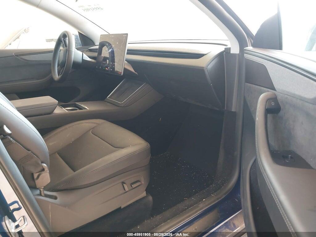 7SAYGDEE6TF432398 2026 TESLA MODEL Y photo no. 5