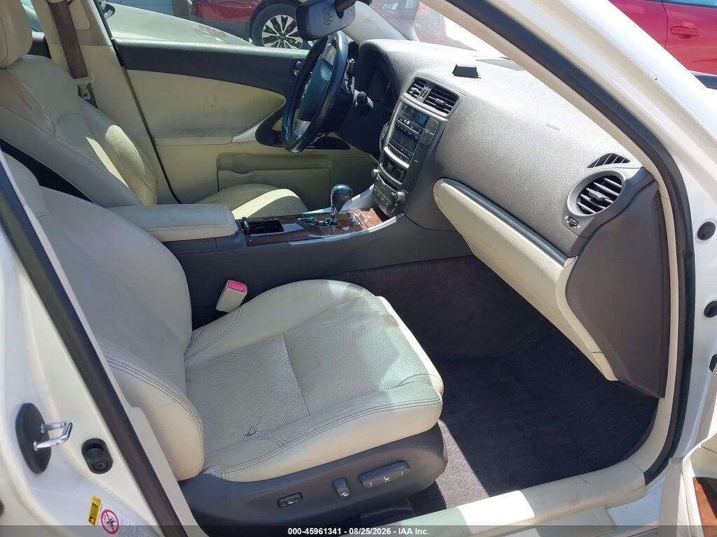 JTHCF5C25C5056589 2012 LEXUS IS 250 photo no. 5