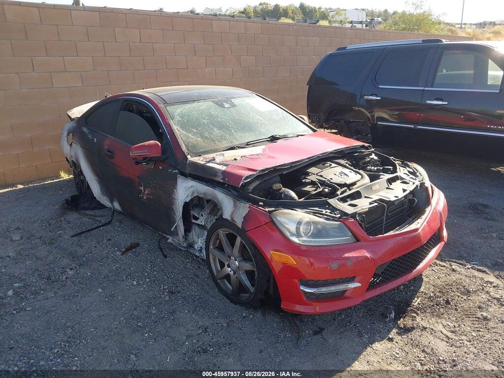 2012 MERCEDES-BENZ C 250 WDDGJ4HB5CF788306