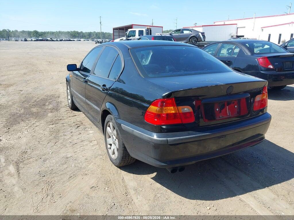 WBAEU33474PR10703 2004 BMW 325XI photo no. 3