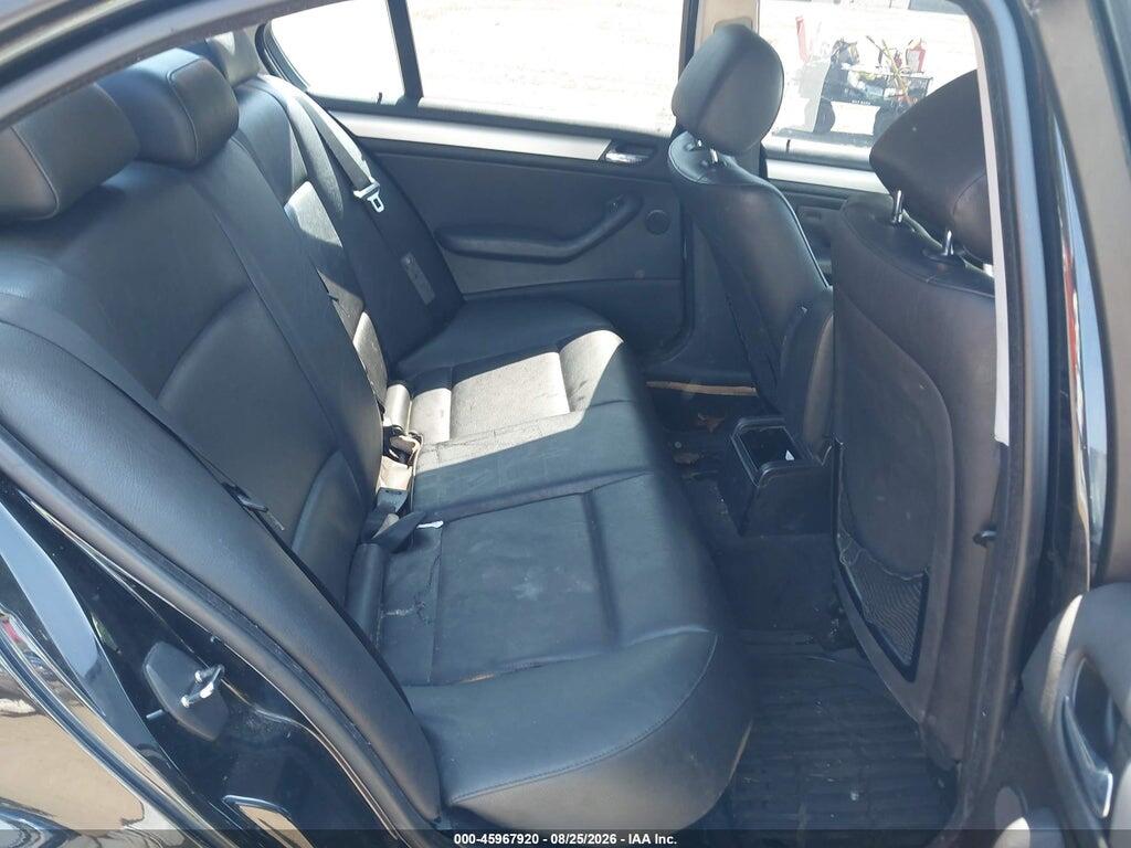 WBAEU33474PR10703 2004 BMW 325XI photo no. 8