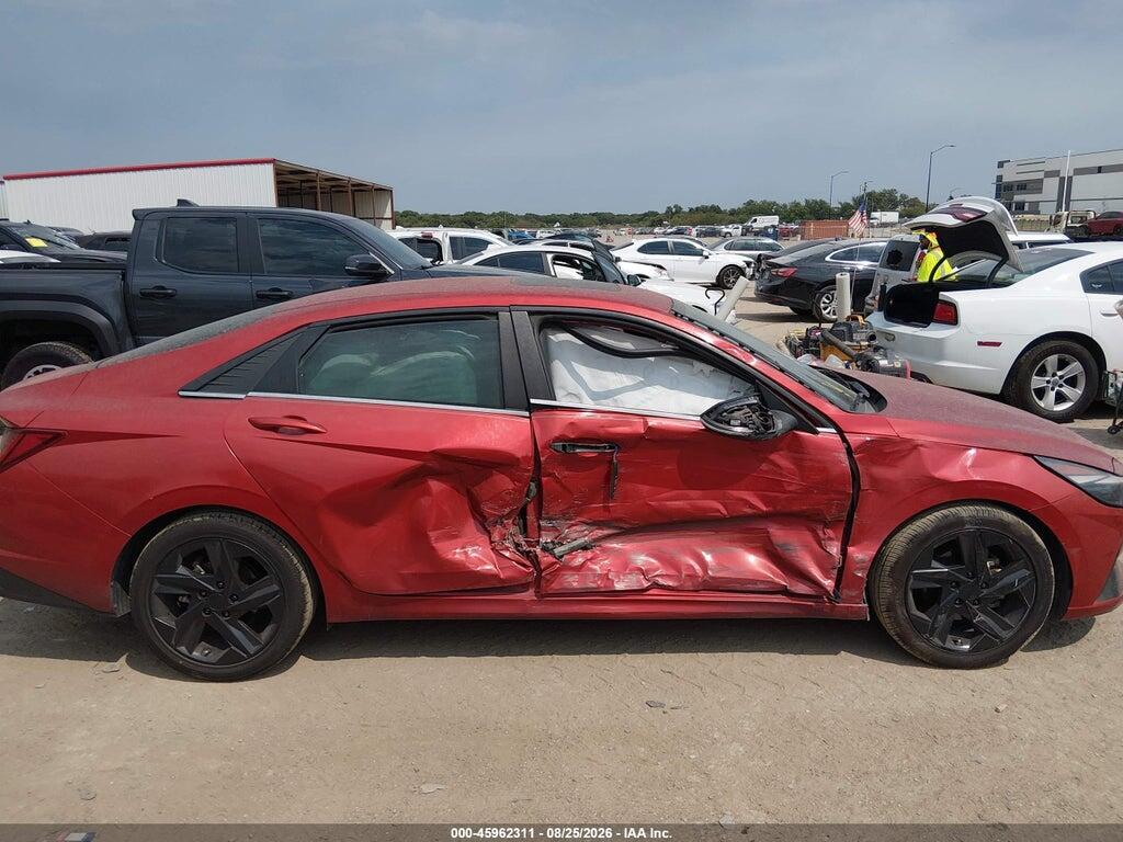 KMHLP4AG4NU229840 2022 HYUNDAI ELANTRA photo no. 11