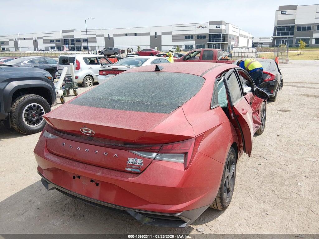 KMHLP4AG4NU229840 2022 HYUNDAI ELANTRA photo no. 4
