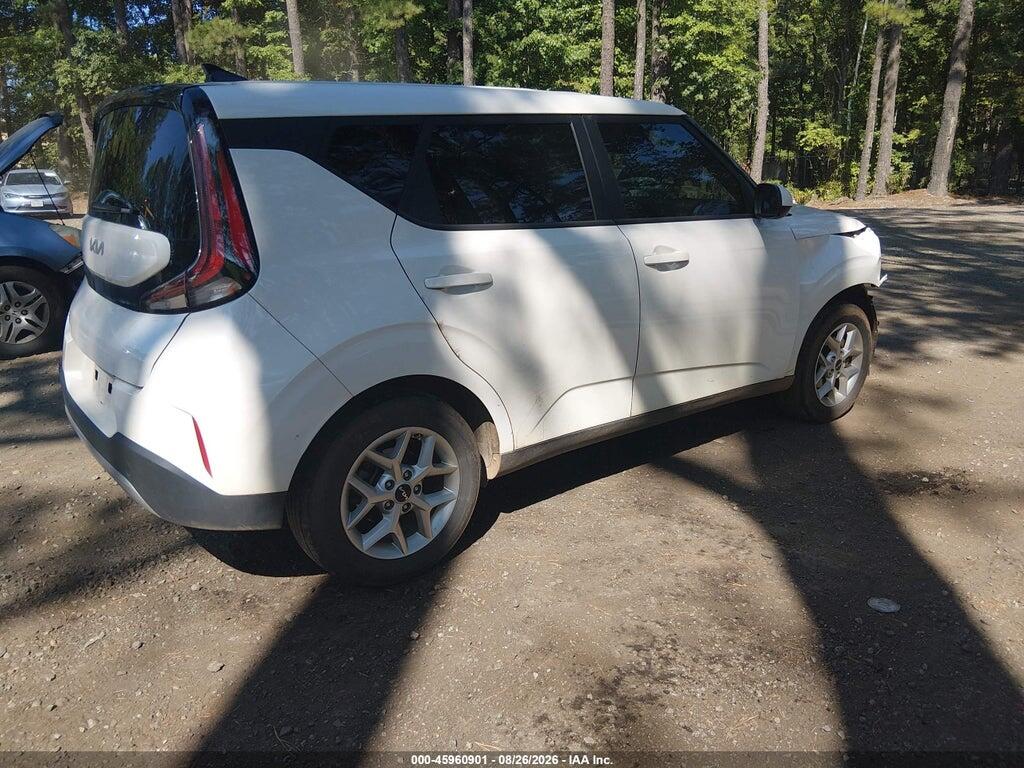 KNDJ23AU3S7933922 2025 KIA SOUL photo no. 4