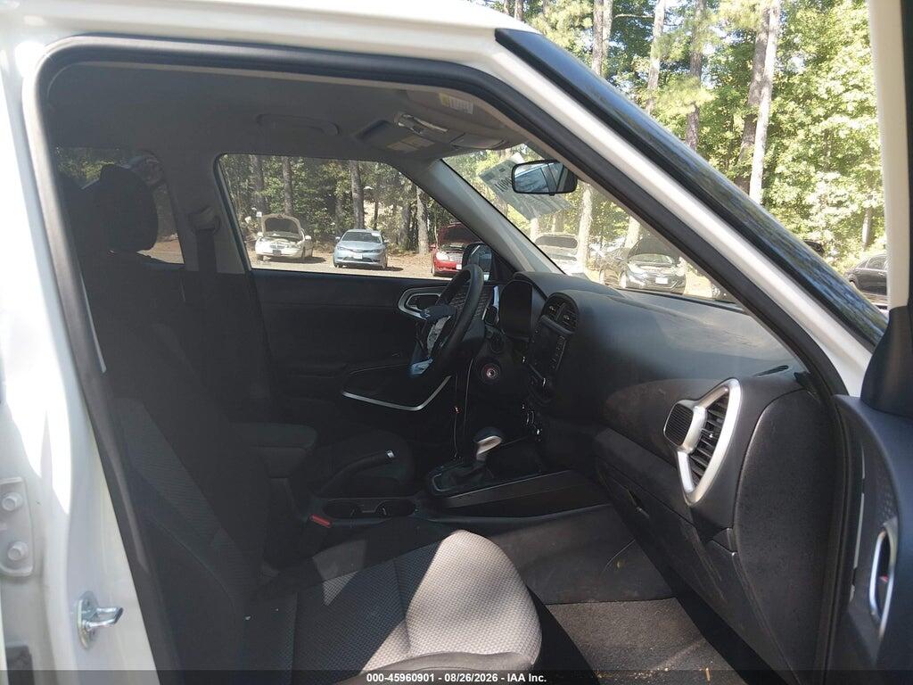 KNDJ23AU3S7933922 2025 KIA SOUL photo no. 5
