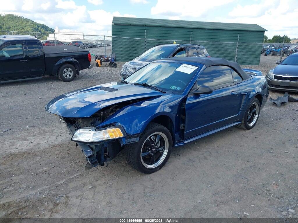 1FAFP45X9YF128027 2000 FORD MUSTANG photo no. 2