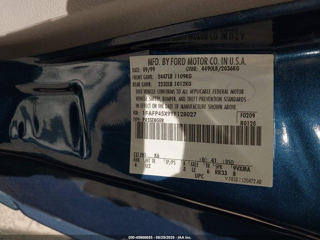 1FAFP45X9YF128027 2000 FORD MUSTANG photo no. 9