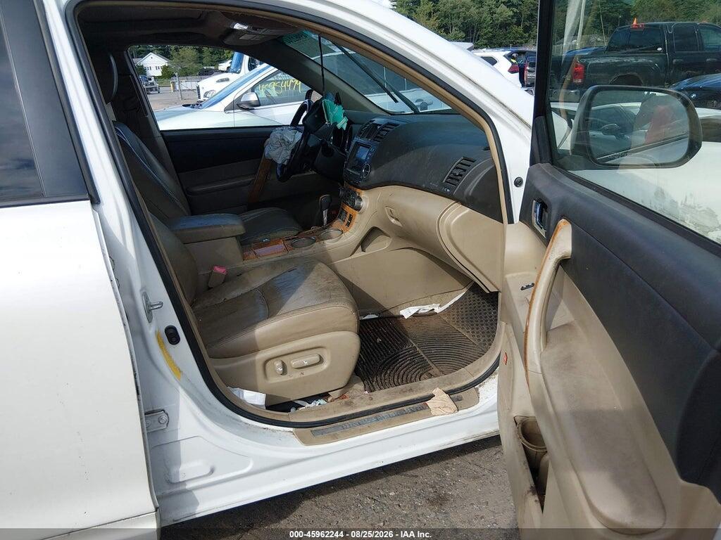 JTEEW44A582012638 2008 TOYOTA HIGHLANDER HYBRID photo no. 5