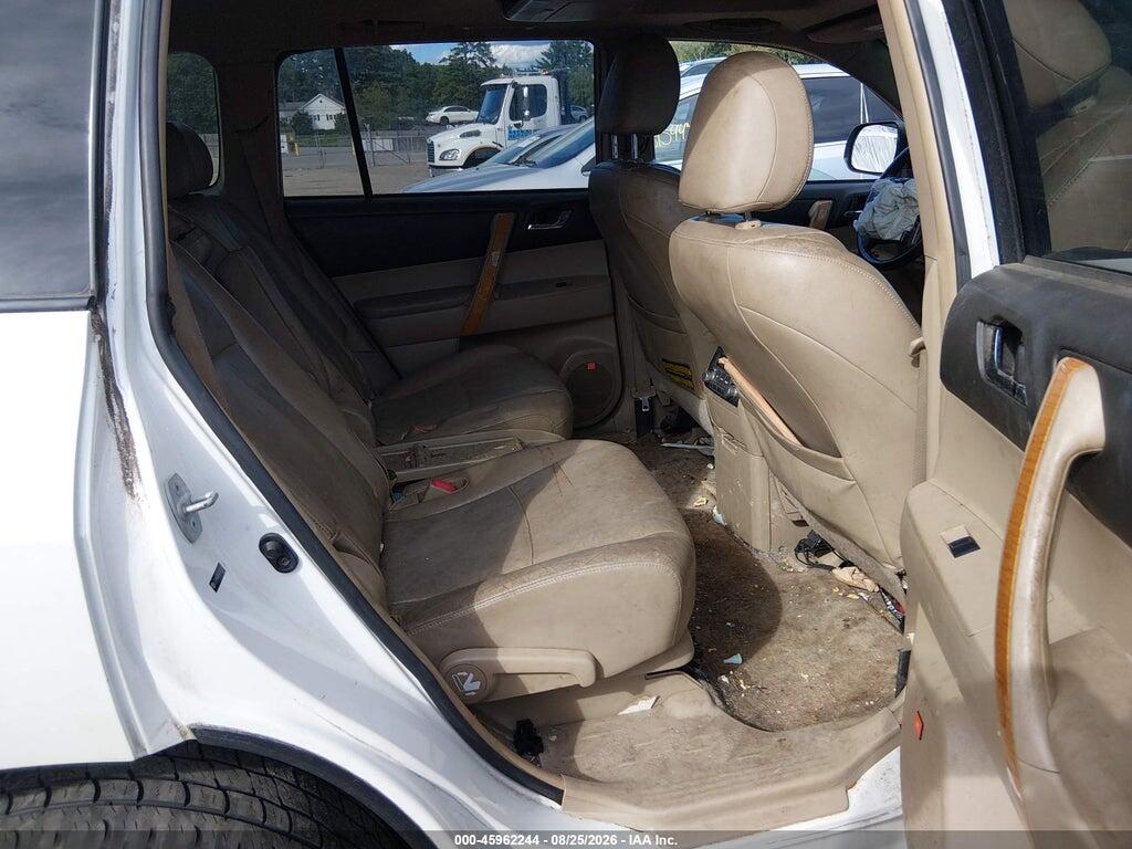 JTEEW44A582012638 2008 TOYOTA HIGHLANDER HYBRID photo no. 8