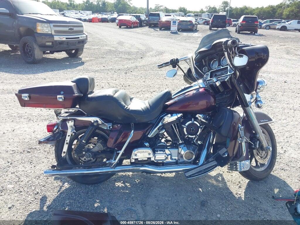 1HD1FCW443Y624385 2003 HARLEY-DAVIDSON FLHTCUI photo no. 12
