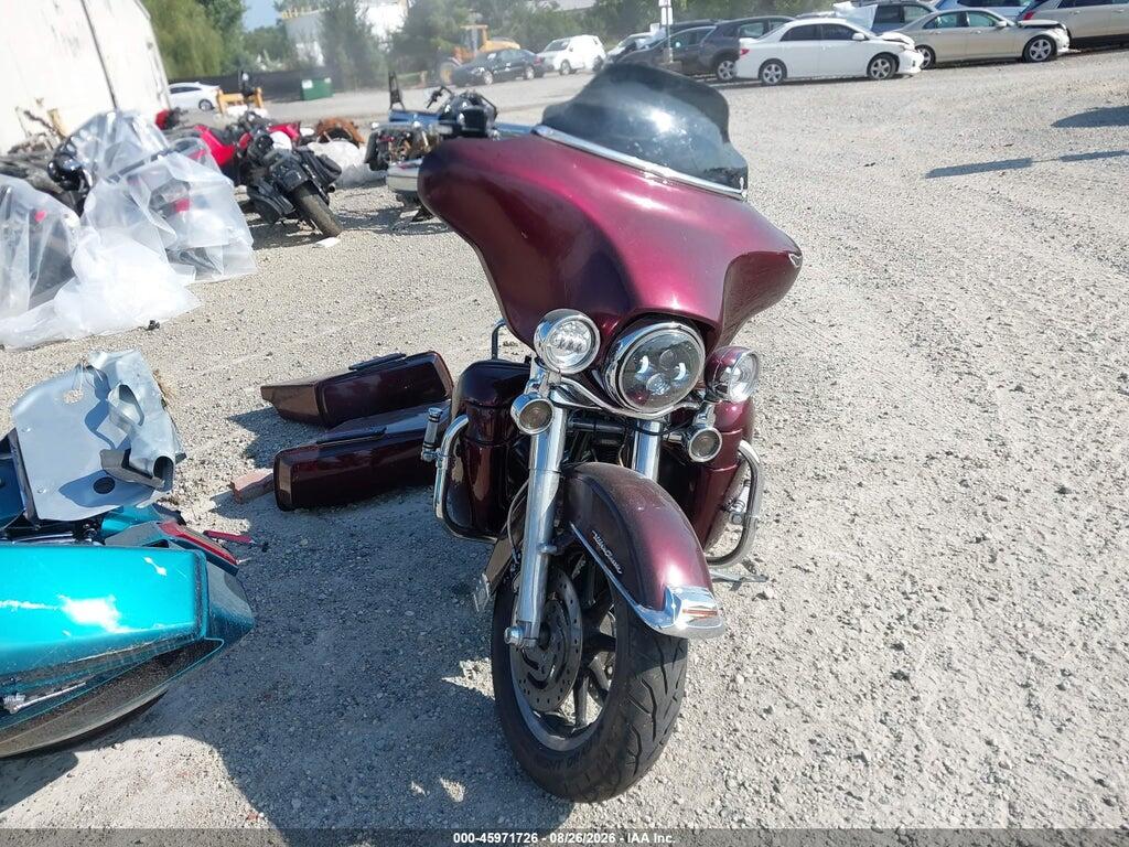 1HD1FCW443Y624385 2003 HARLEY-DAVIDSON FLHTCUI photo no. 5