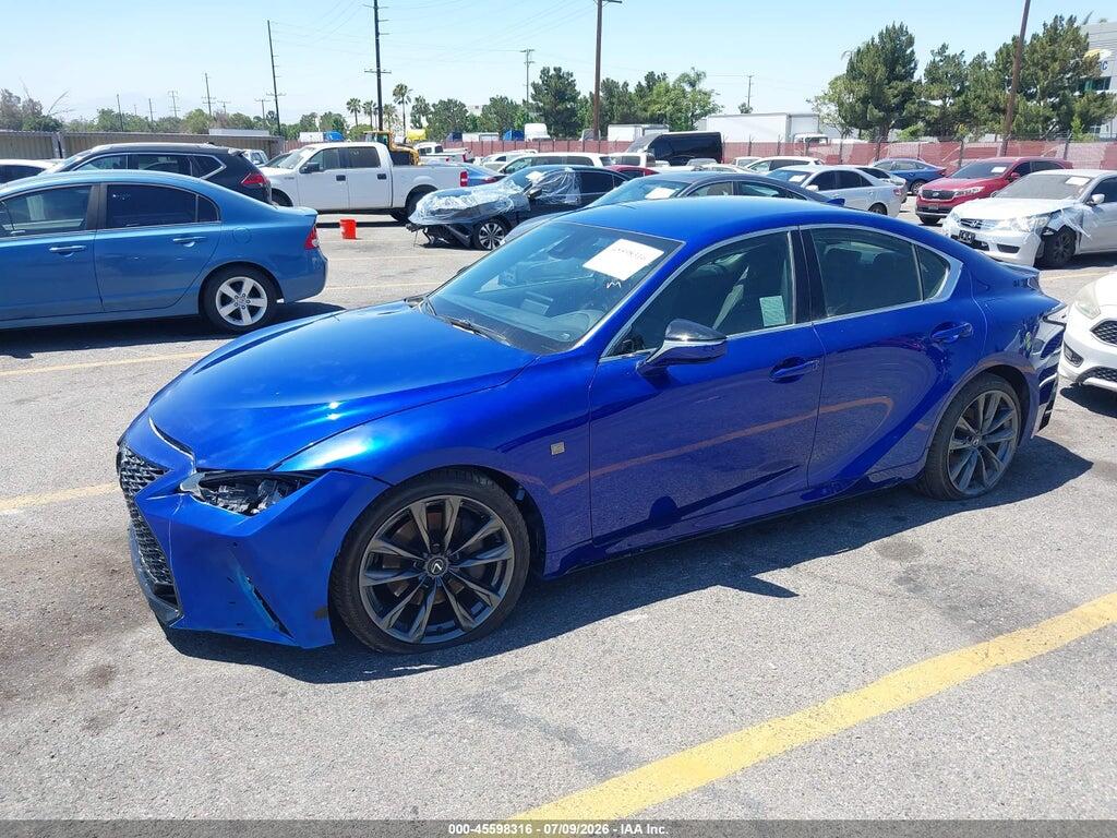 JTHBA1D25S5135731 2025 LEXUS IS 300 photo no. 2