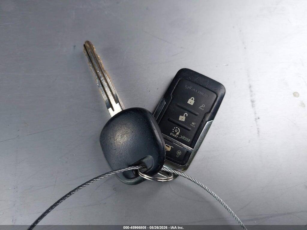 JTKDE177460102768 2006 SCION TC photo no. 11