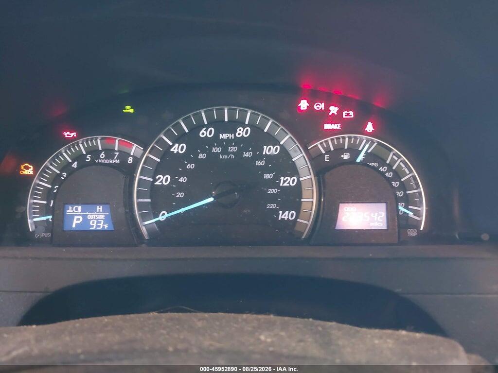 4T1BF1FKXCU571235 2012 TOYOTA CAMRY photo no. 7