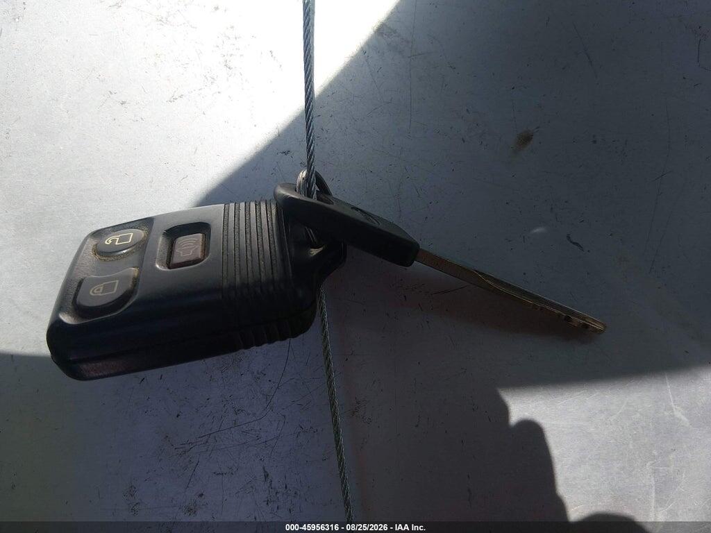 1FTNX20S22EA70071 2002 FORD F-250 photo no. 11