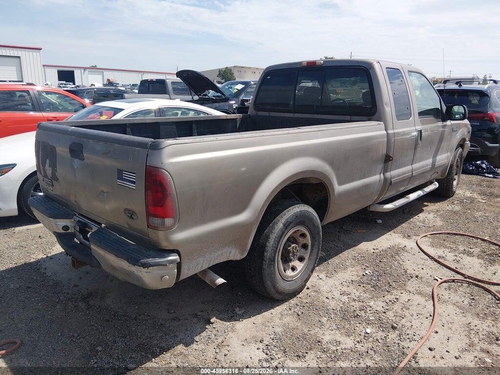 1FTNX20S22EA70071 2002 FORD F-250 photo no. 4