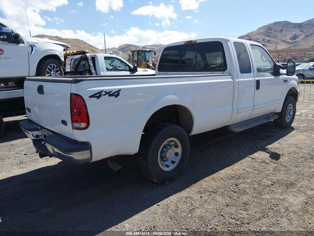 1FTNX21S72EA88306 2002 FORD F-250 photo no. 4