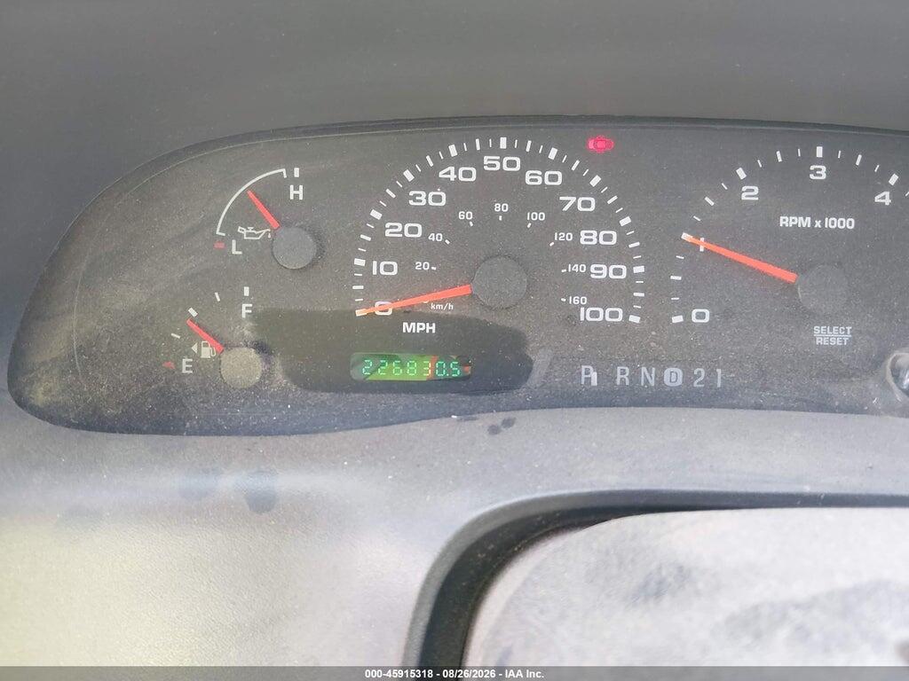 1FTNX21S72EA88306 2002 FORD F-250 photo no. 7