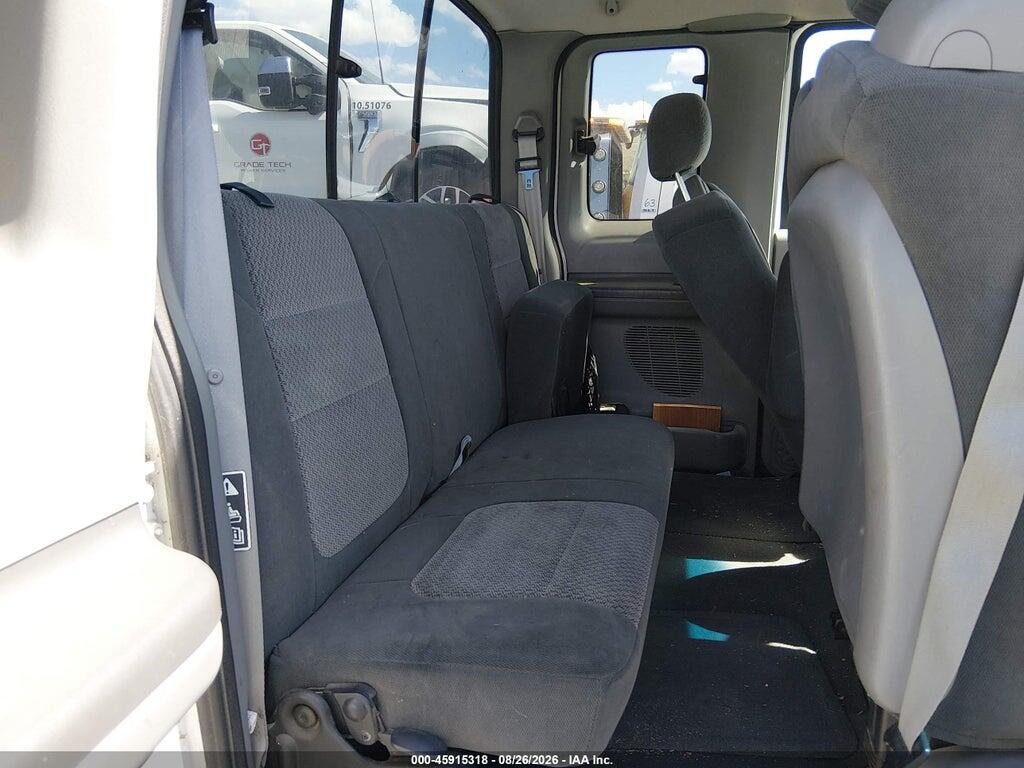 1FTNX21S72EA88306 2002 FORD F-250 photo no. 8
