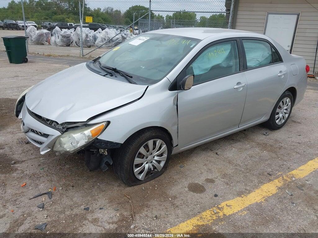 5YFBU4EE5CP012714 2012 TOYOTA COROLLA photo no. 2