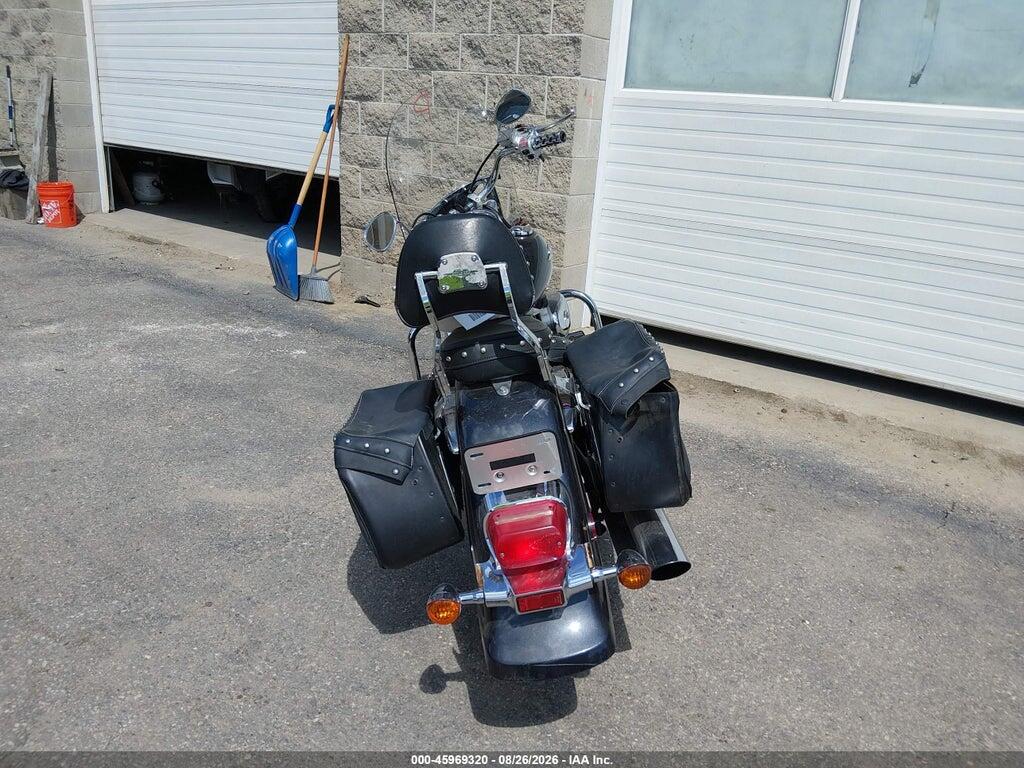 JS1VS55A562109558 2006 SUZUKI C50 photo no. 6