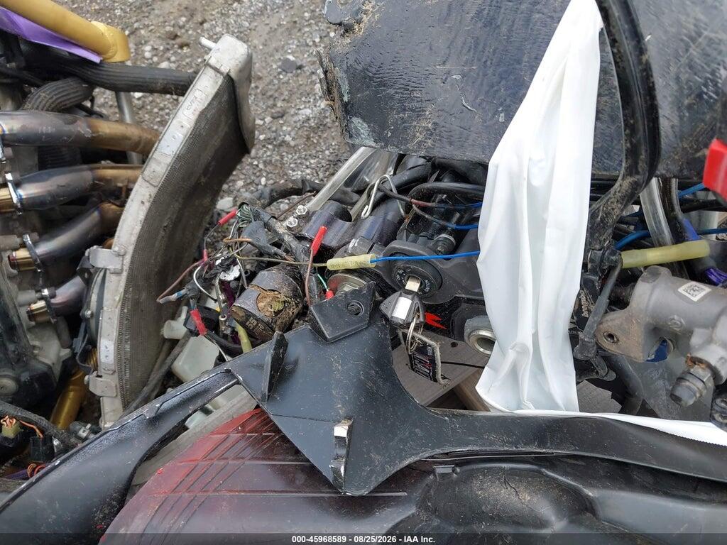 JS1GR7KA362102760 2006 SUZUKI GSX-R750 photo no. 11