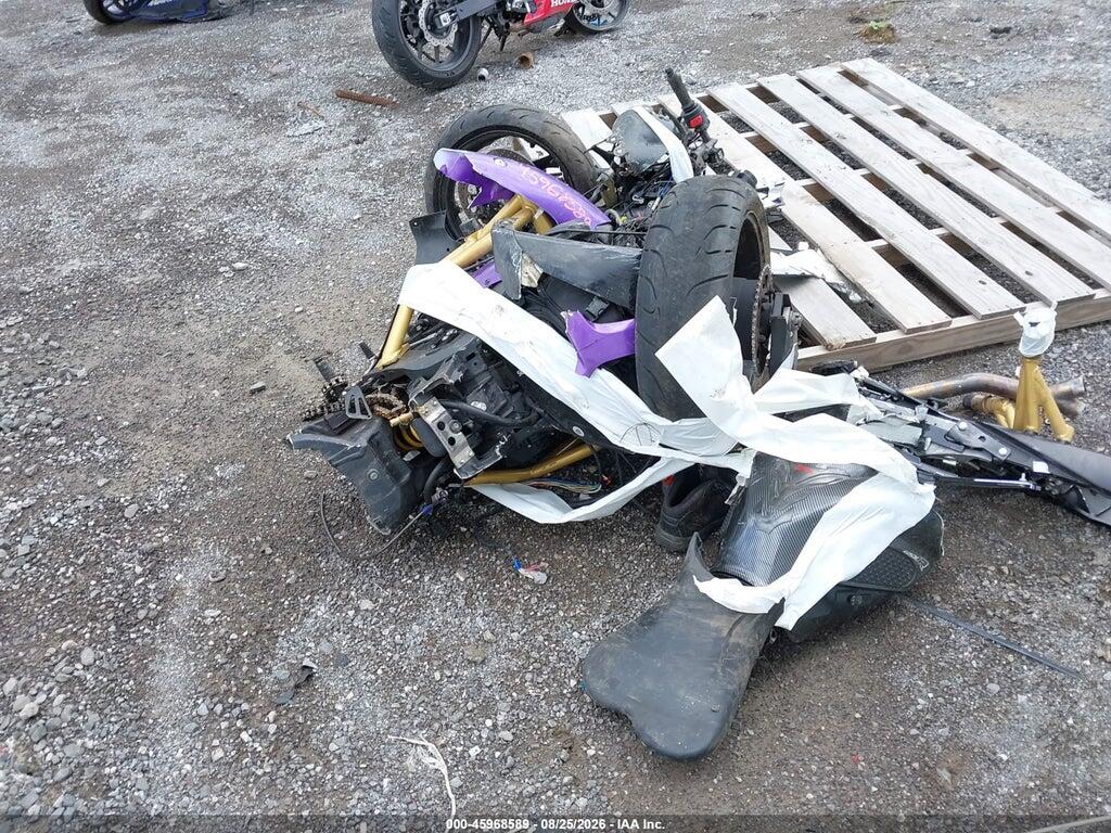 JS1GR7KA362102760 2006 SUZUKI GSX-R750 photo no. 3