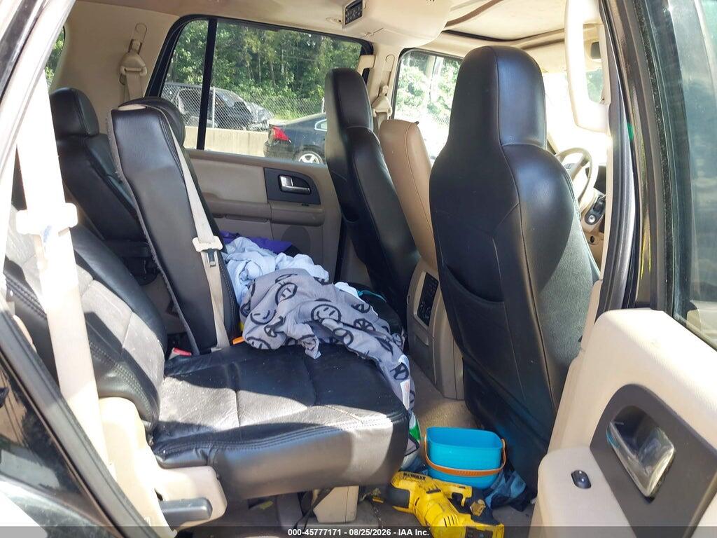 1FMFU16W24LB52748 2004 FORD EXPEDITION photo no. 8