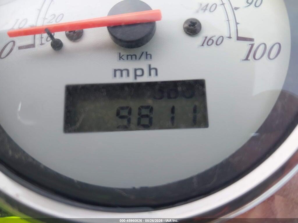 JH2RC44602M611301 2002 HONDA VT750 photo no. 7