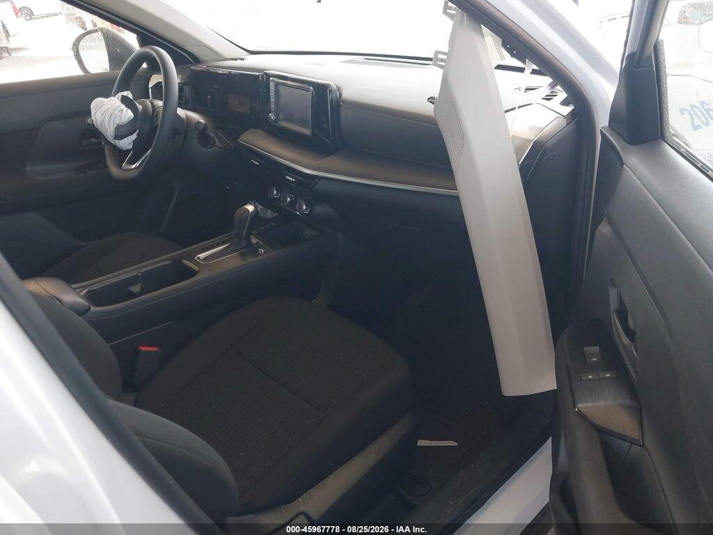 3N8AP6BA3SL399263 2025 NISSAN KICKS photo no. 5