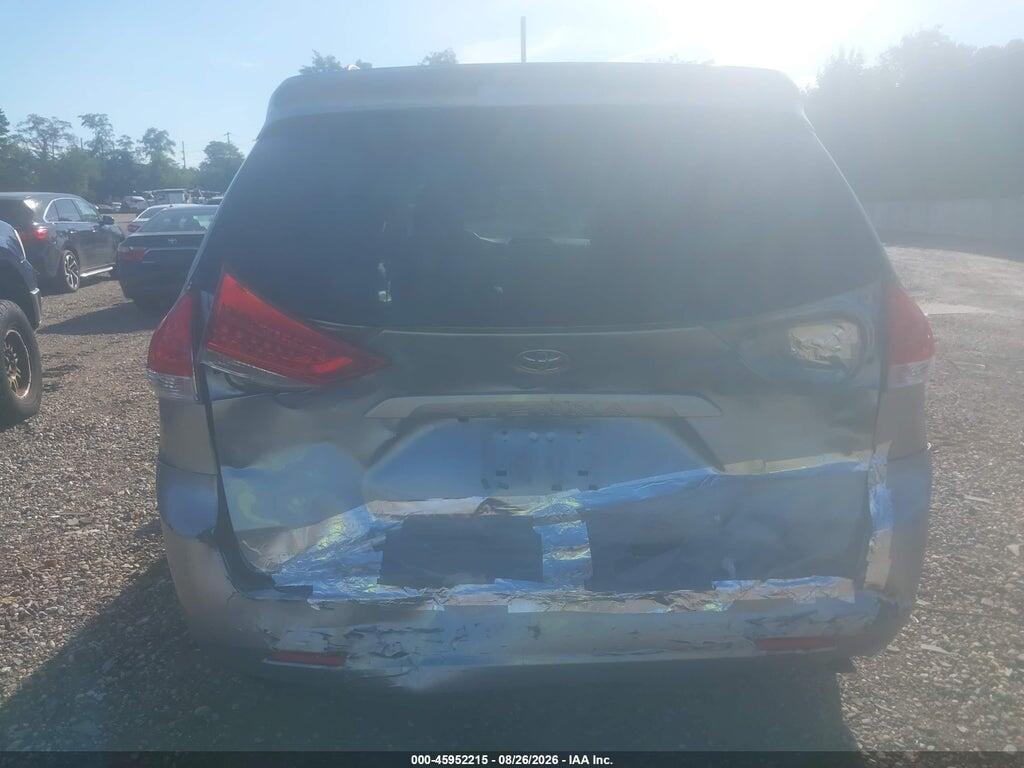 5TDYK3DC7CS182817 2012 TOYOTA SIENNA photo no. 6
