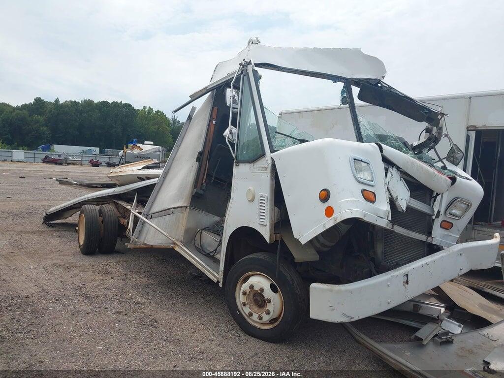 2004 FREIGHTLINER CHASSIS 4UZAANBW84CN46450