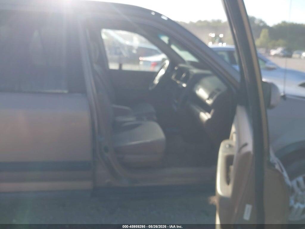 SHSRD78834U217119 2004 HONDA CR-V photo no. 5